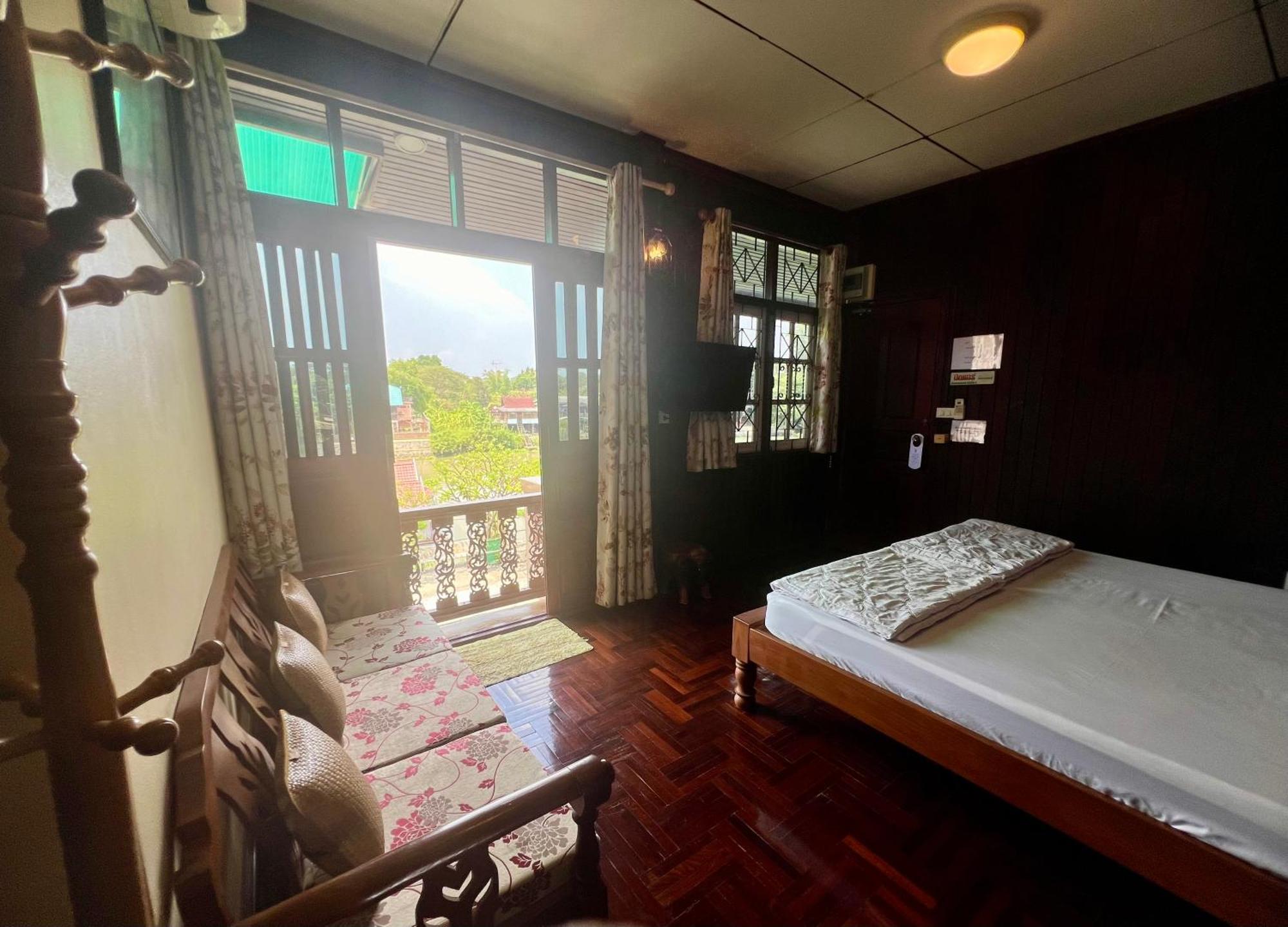 Ban Heng Apartment Phra Nakhon Si Ayutthaya Exterior photo